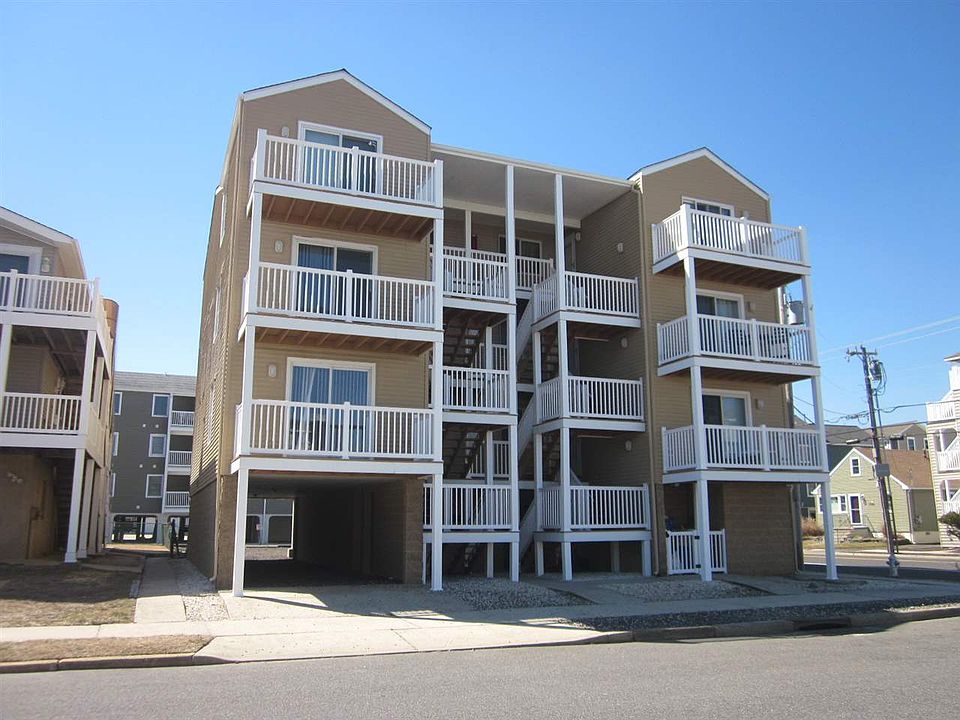 1st image of 34 35th St APT 1E