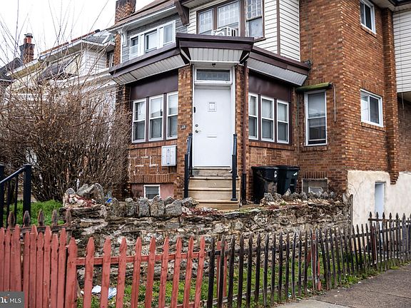 2nd image of 6601 N Gratz St