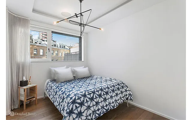 Rented by Douglas Elliman | media 19