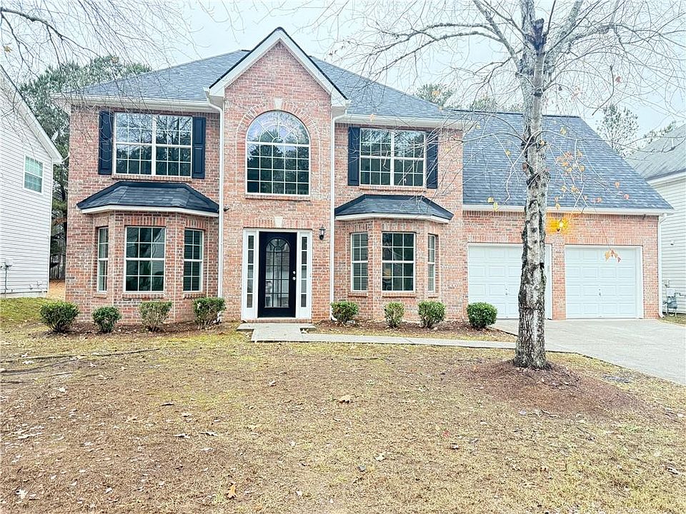 1st image of 383 Berkshire Pl