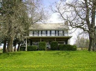 143 Sterrett Rd, Grove City, PA 16127