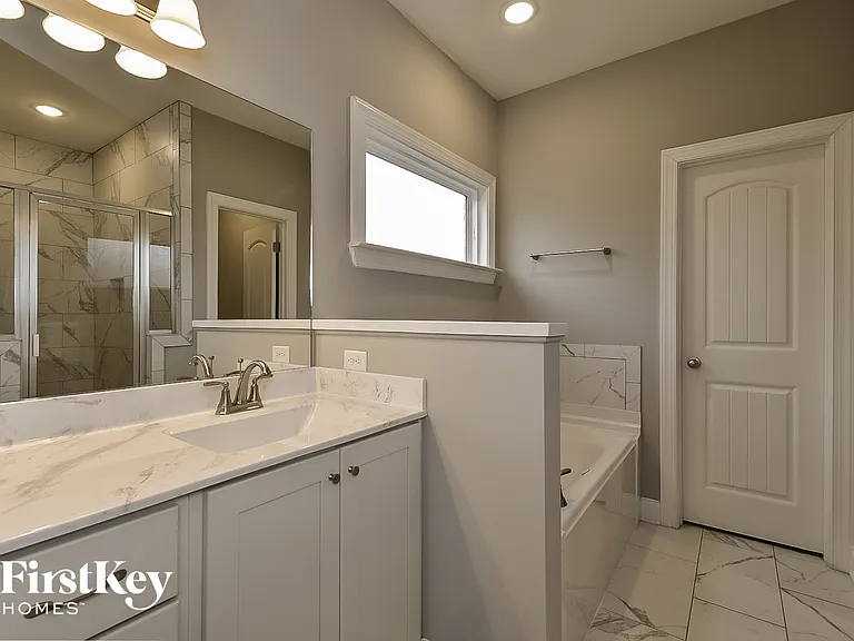 4902 E Margarette Cir — Photo 10