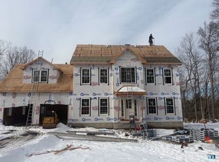 37 Arkona Dr, Haddam, CT 06441