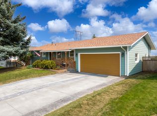 1805 Mountain View Dr, Great Falls, MT 59405