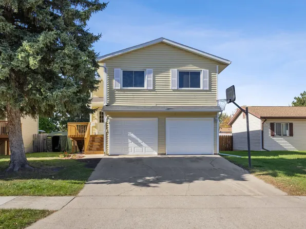 3029 20th St S, Fargo, ND 58103