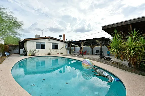 1521 E Mabel St #A Photo 1 1521 E Mabel St #A Photo 1