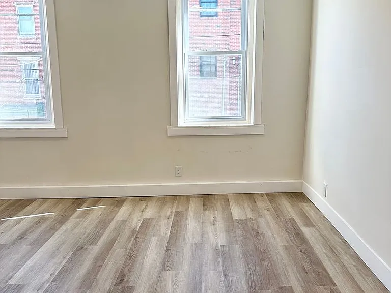 1532 S 2nd St — Photo 5