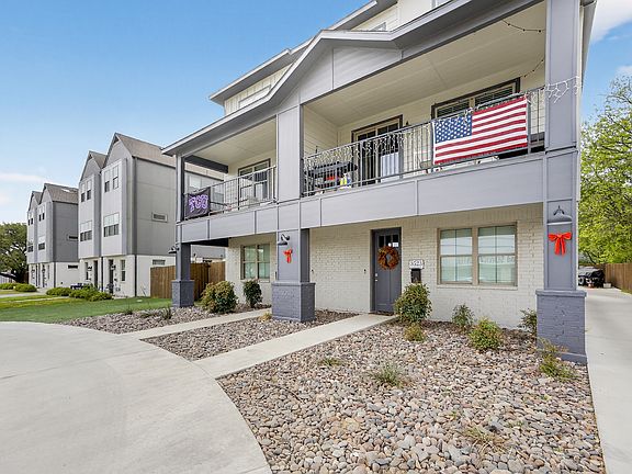 3rd image of 3521 S Hills Ave