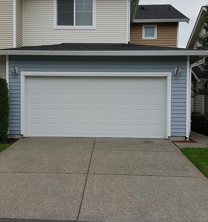 Front W/ 2 Car Garage