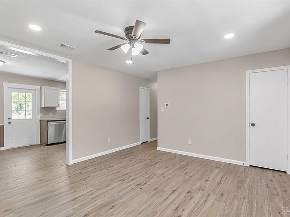 3rd image of 4385 W Avenida De Golf