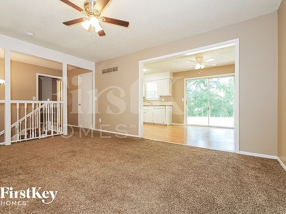 4th image of 10508 Manchester Ave