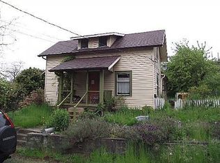 2032 E 15th St, Bremerton, WA 98310