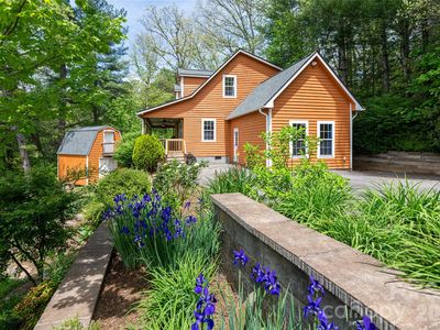 22 Otter Ln, Candler, NC, 28715