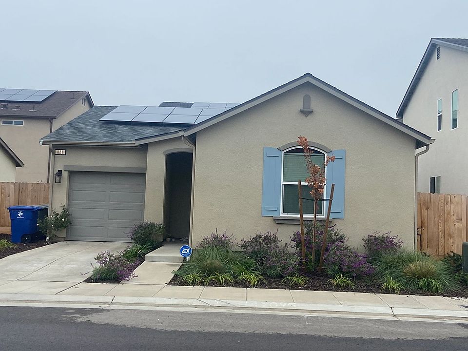 2nd image of 821 El Dorado Ave