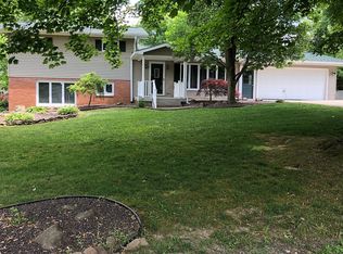 330 Knollwood Dr, Washington, IN