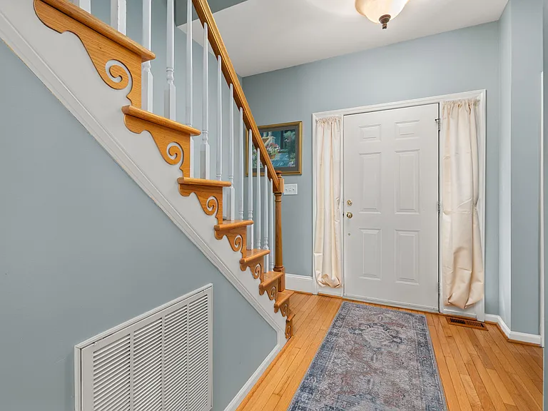 100 Braid Ct — Photo 3