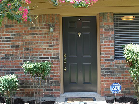 4th image of 5727 Cedar Creek Dr