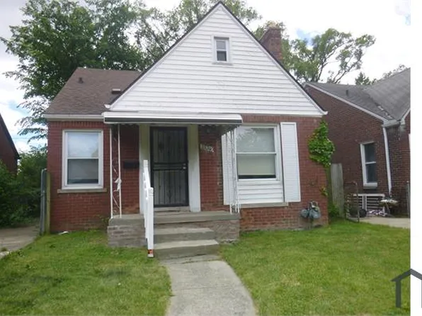 15240 Young St, Detroit, MI 48205