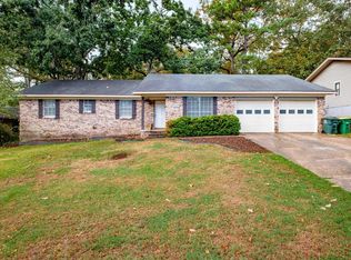 44 Bradford Dr, Little Rock, AR 72227