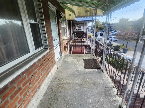 1125 East 104th Street image 3 of 15