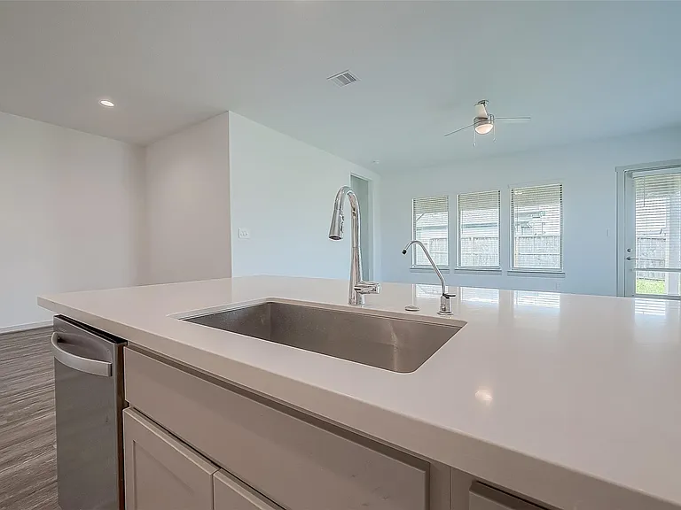 29326 Red Rocks Park Dr — Photo 19