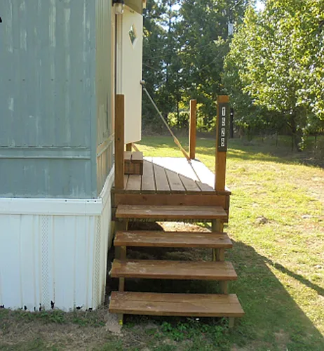 1526 County Road 1128 Photo 1
