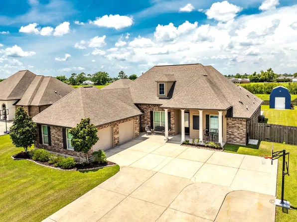 310 Crossing North St, Thibodaux, LA 70301