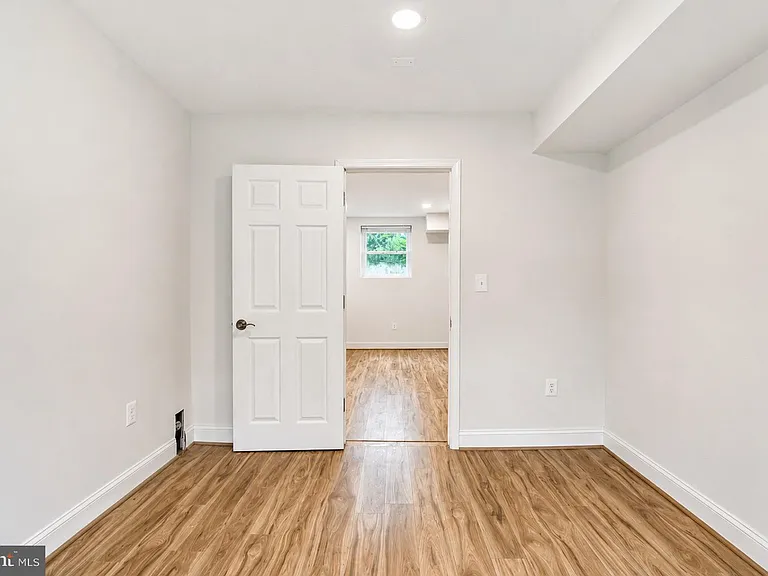 2851 Robinson Pl SE — Photo 21