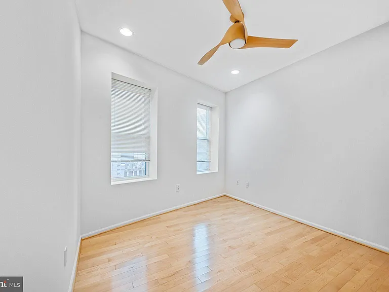 424 Q St NW #C — Photo 10