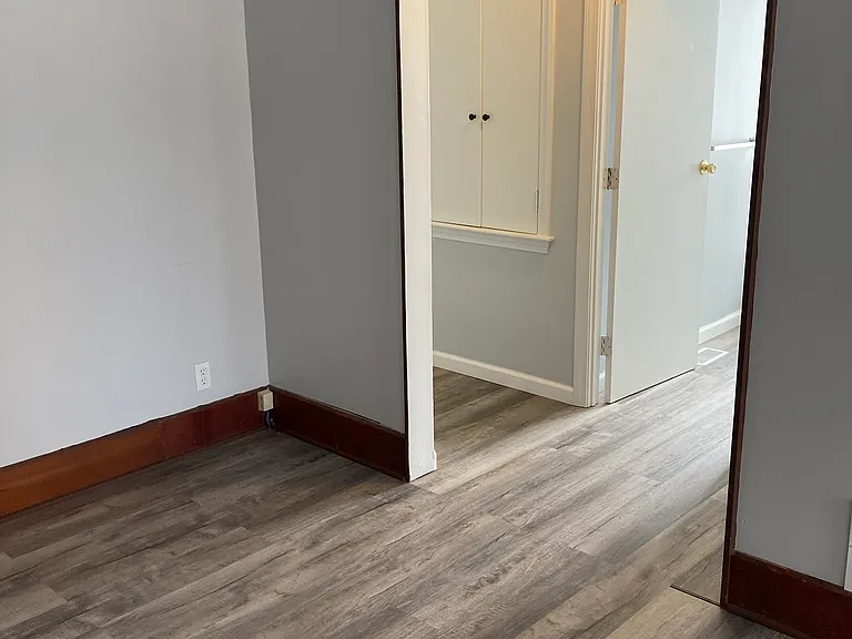 10 Phelps Ln — Photo 8