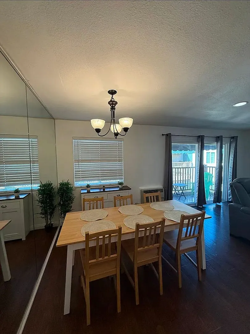 Furnished Top-Floor West LA Townhome Near Sawtelle and UCLA — Photo 4