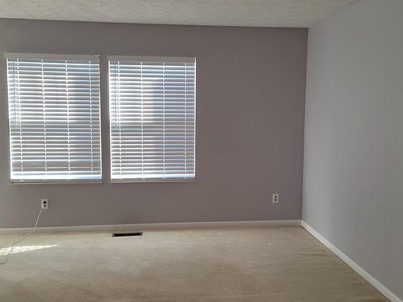 2nd image of 3419 Floral Run Ct