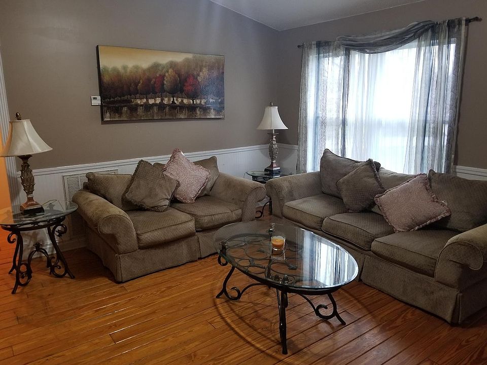 1st image of 1312 Bear Ct