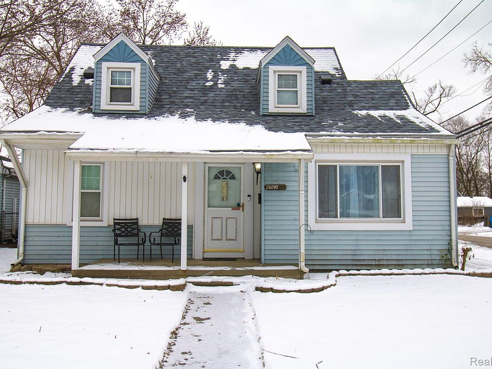 1st image of 26095 Hanover St