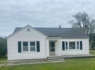 1227 Broad St, Elizabethton, TN 37643