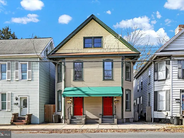 511 S 2nd St, Chambersburg, PA 17201