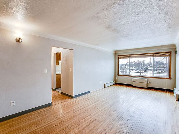 5th image of 1621 Saint Anthony Ave APT 6