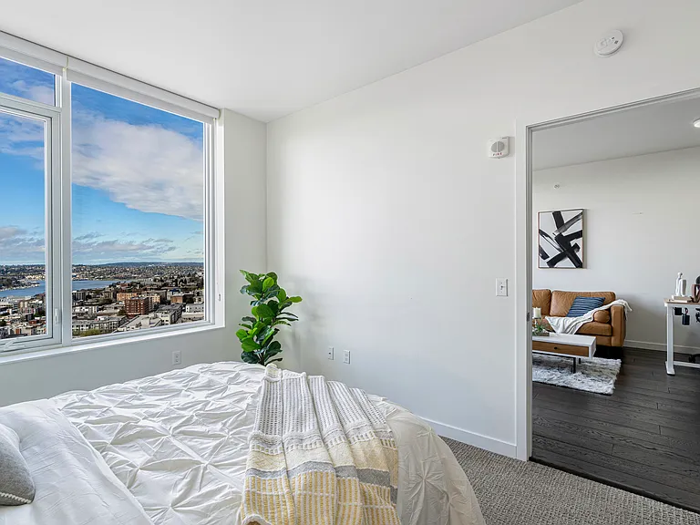 1321 Seneca St #1708 — Photo 18