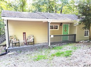 219 Gunpowder Trl, Bracey, VA 23919