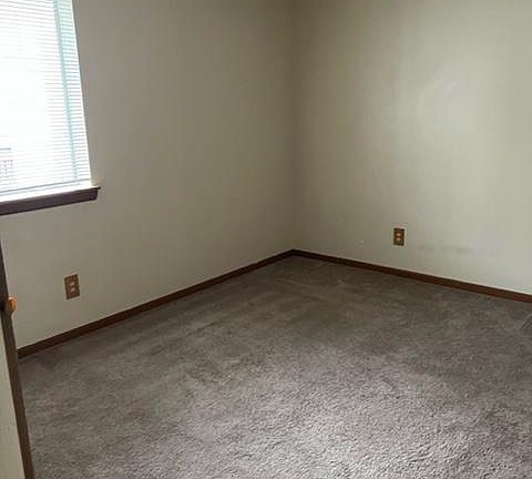 3rd image of 115 Sugar Creek Ln #4