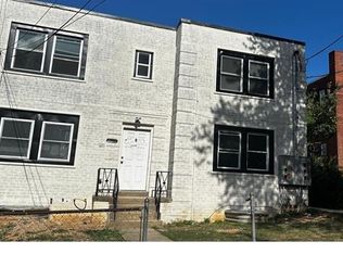408 Chaplin St SE #3, Washington, DC 20019