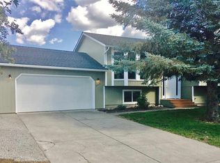 5614 N Canal Rd, Newman Lake, WA 99025