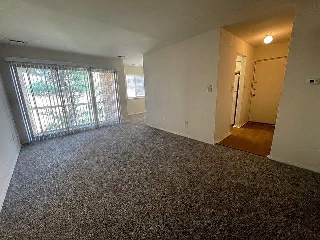 Autumn Ridge Apartments — Photo 131