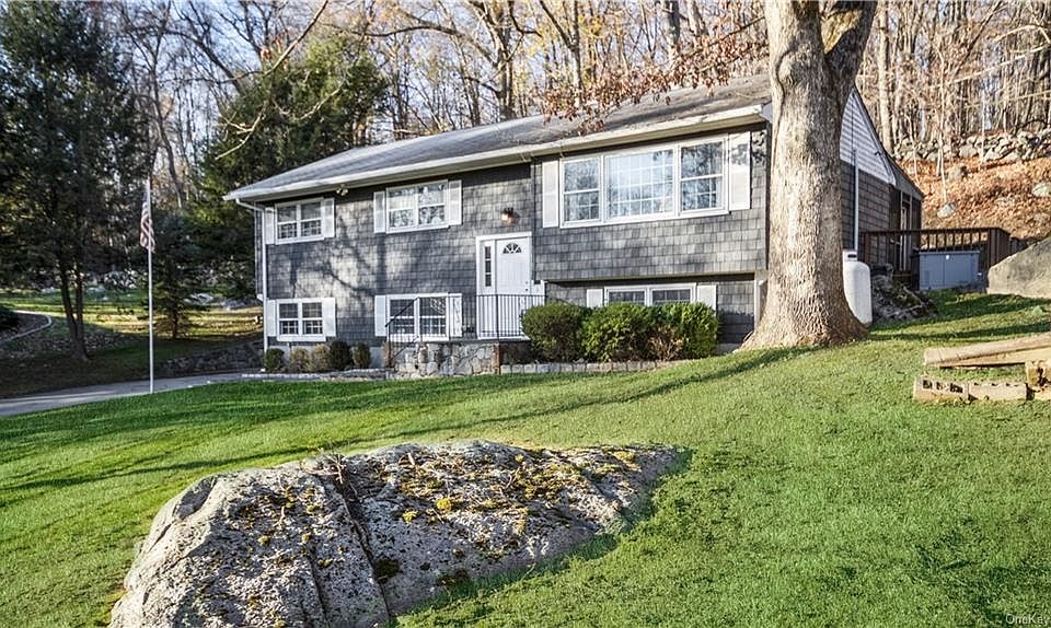 399 Oscawana Lake Road, Putnam Valley, NY 10579 Zillow