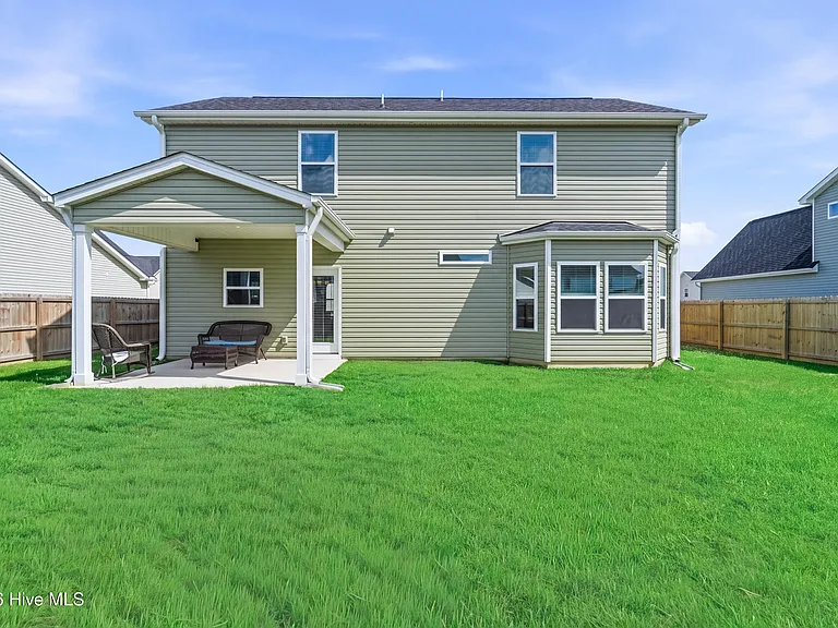 104 Harvest Bluff Ln — Photo 17