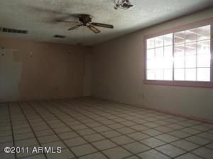2nd image of 1609 N 65th Dr