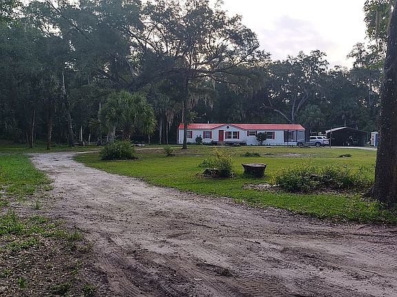 3rd image of 2741 NE 175th Street Rd