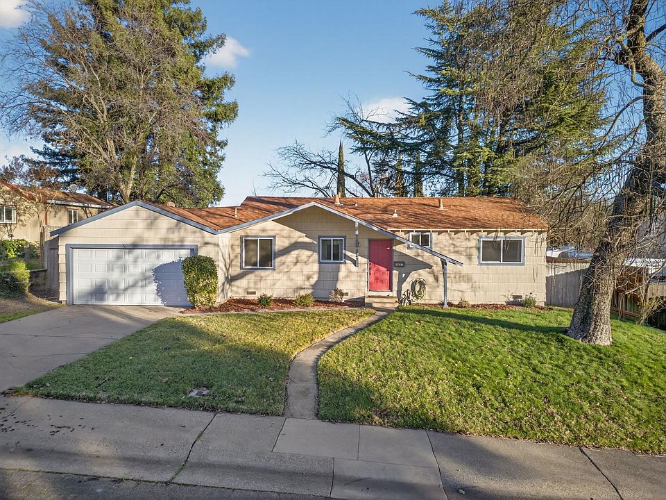 1st image of 8631 Posadera Ave