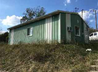 2261 State Route 41, Manchester, OH 45144