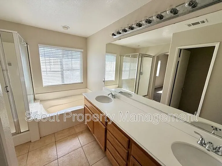 43174 Teramo St — Photo 27